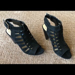 🌸HOST PICK🌸Vince Camuto Blk bootie sandal Sz 8.5